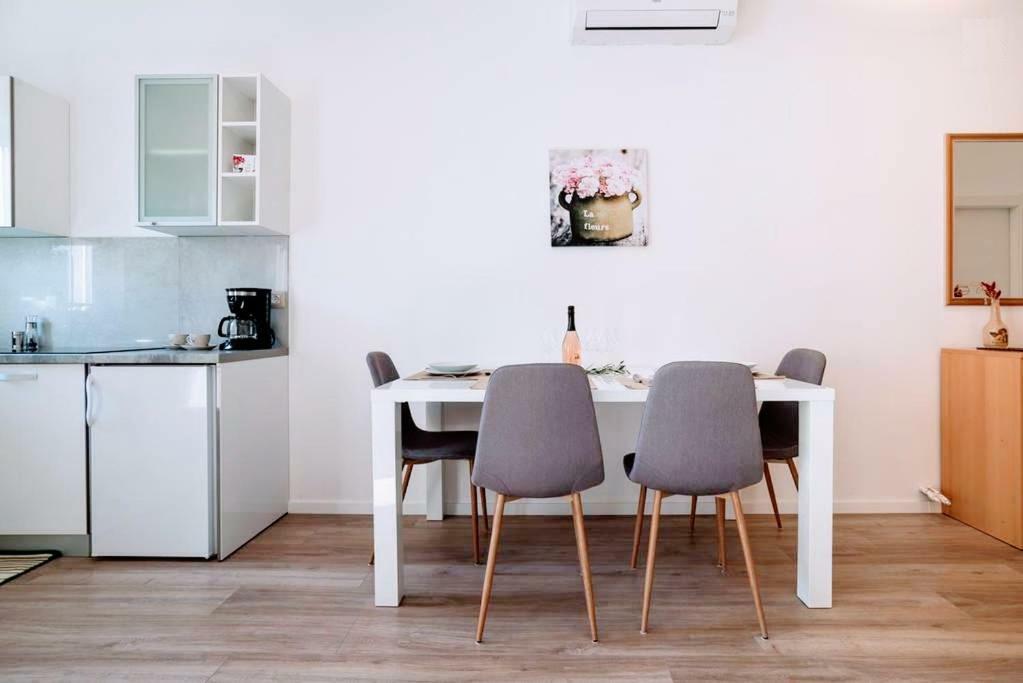 Holiday Apartments Mediterraneo Фунтана Экстерьер фото